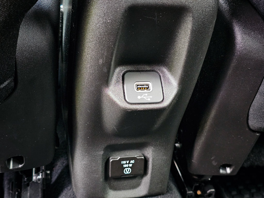 Certified 2022 Jeep Renegade Altitude w/ Convenience Group AWD/4WD image 34