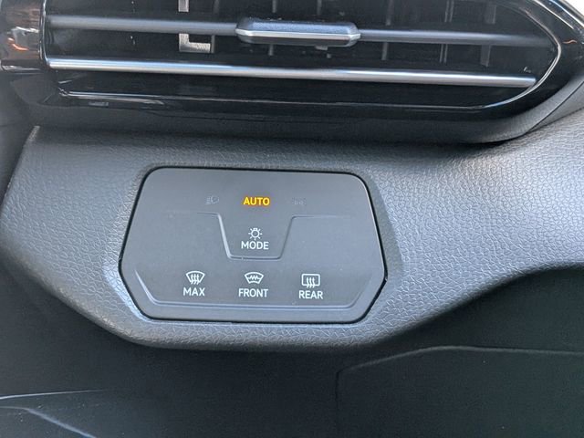 New 2025 Volkswagen ID.4 Pro image 23