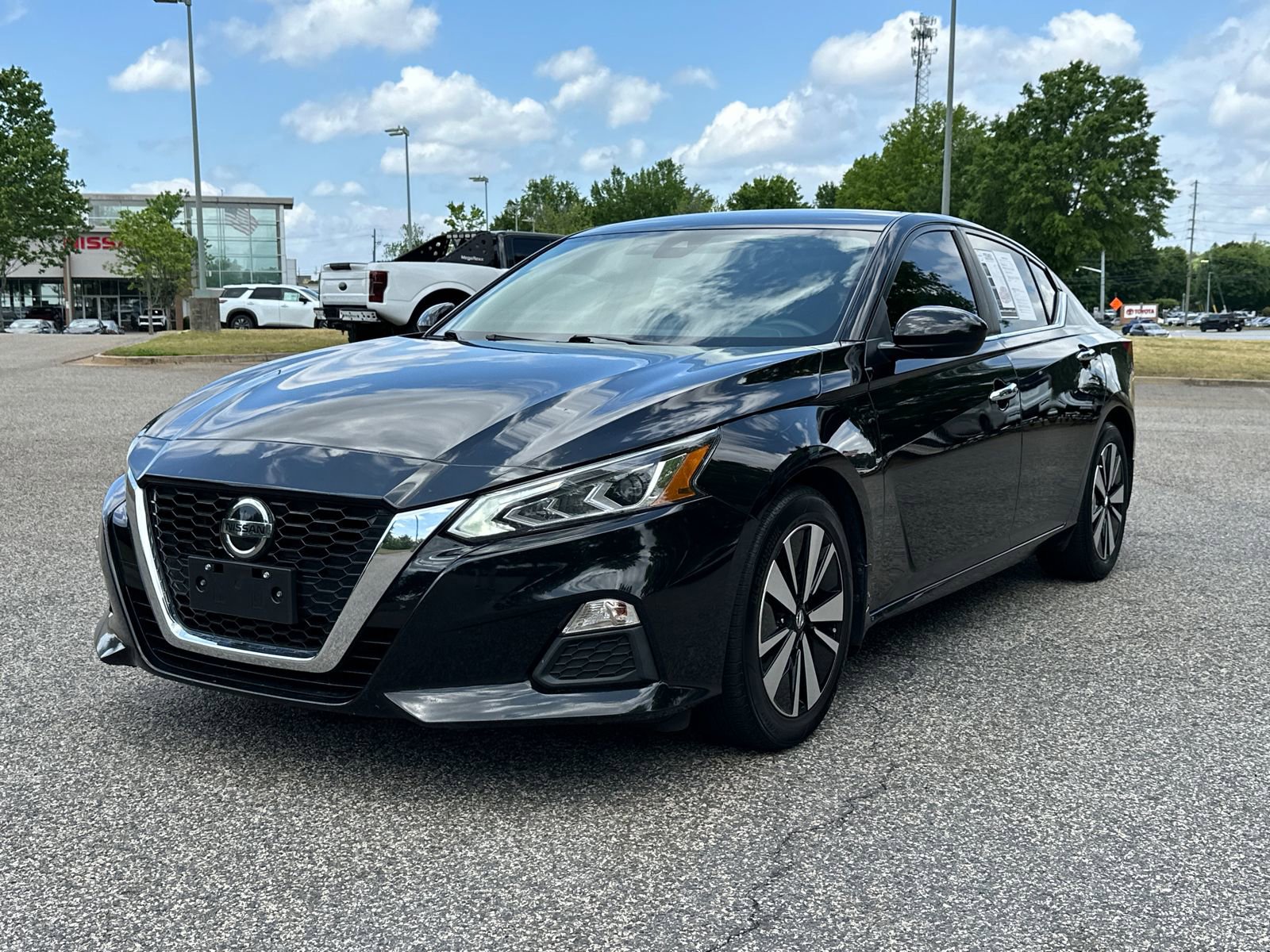 Used 2021 Nissan Altima 2.5 SV