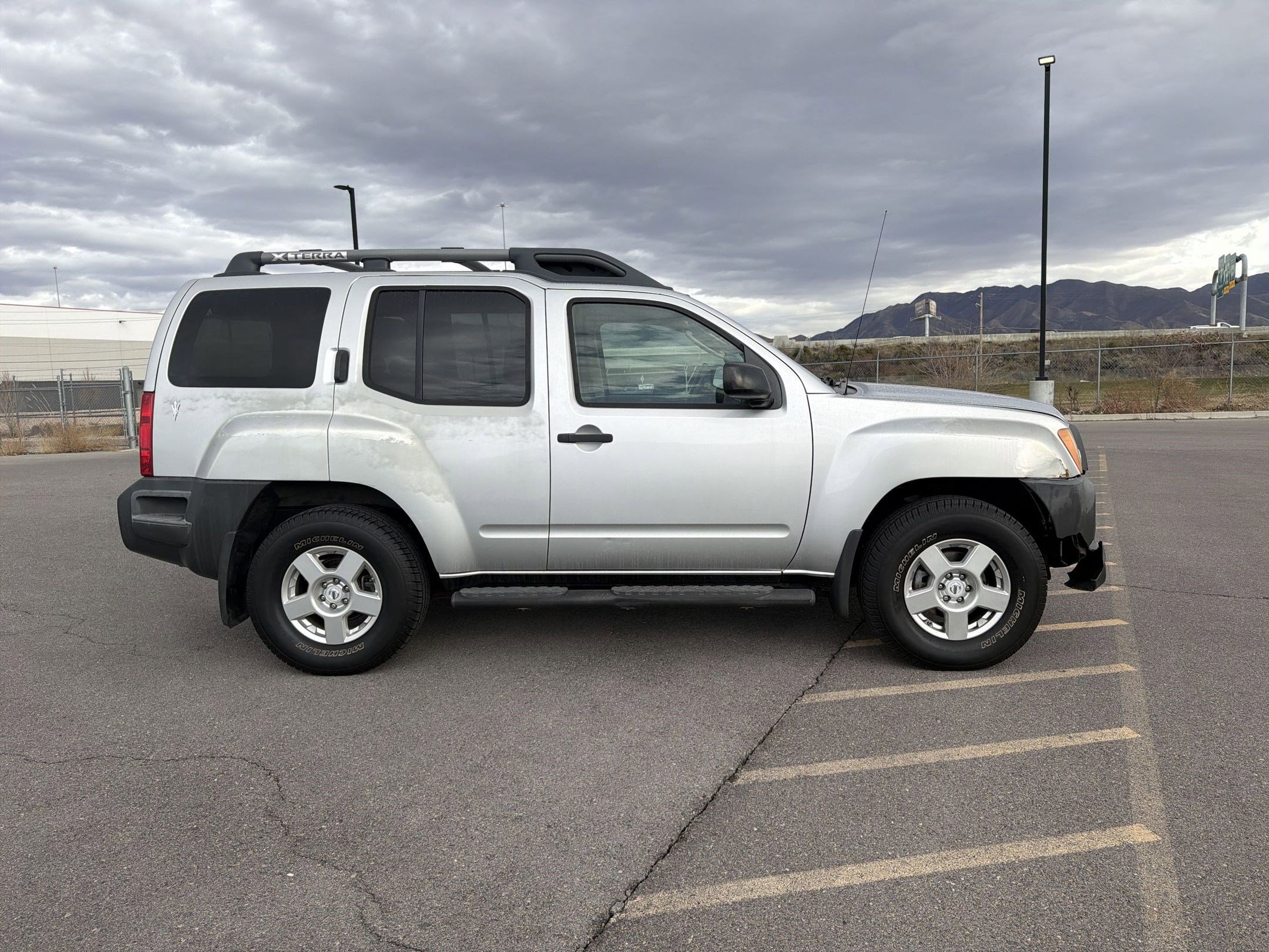 Used 2008 Nissan Xterra S image 2
