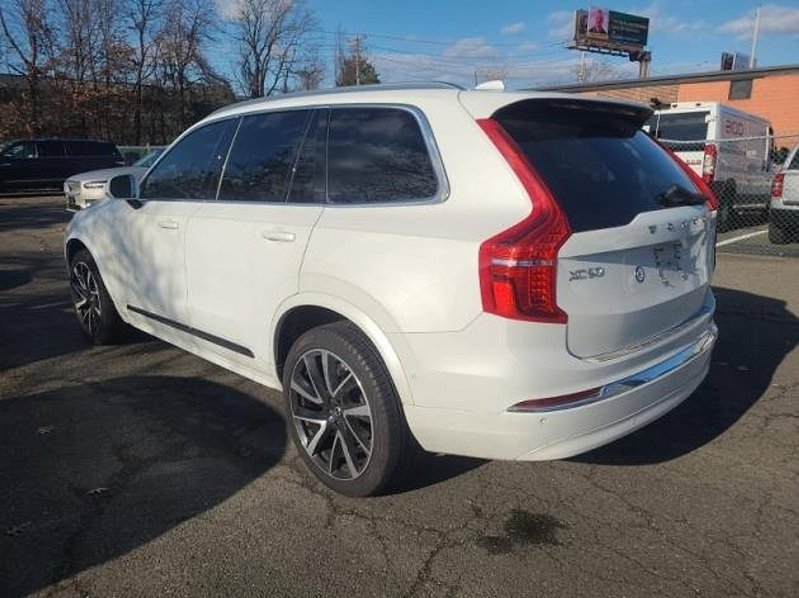Certified 2023 Volvo XC90 B6 Plus w/ Protection Package Premier image 2
