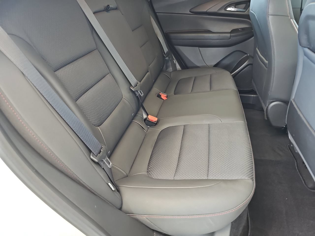 Certified 2021 Chevrolet TrailBlazer RS w/ Convenience Package FWD image 18