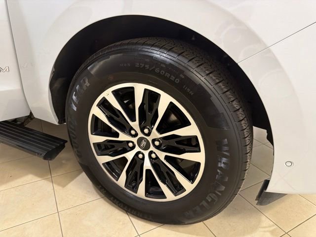 Used 2025 Ford Expedition Platinum AWD/4WD image 34