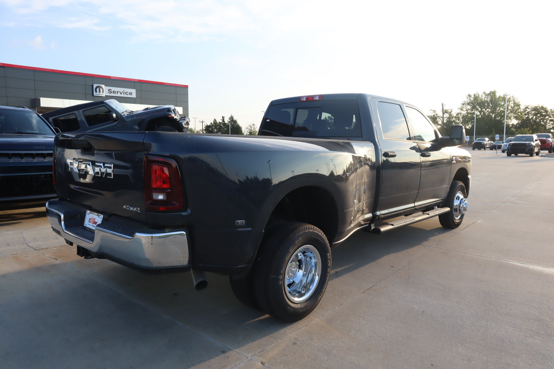 New 2027 RAM 3500 Tradesman AWD/4WD image 20