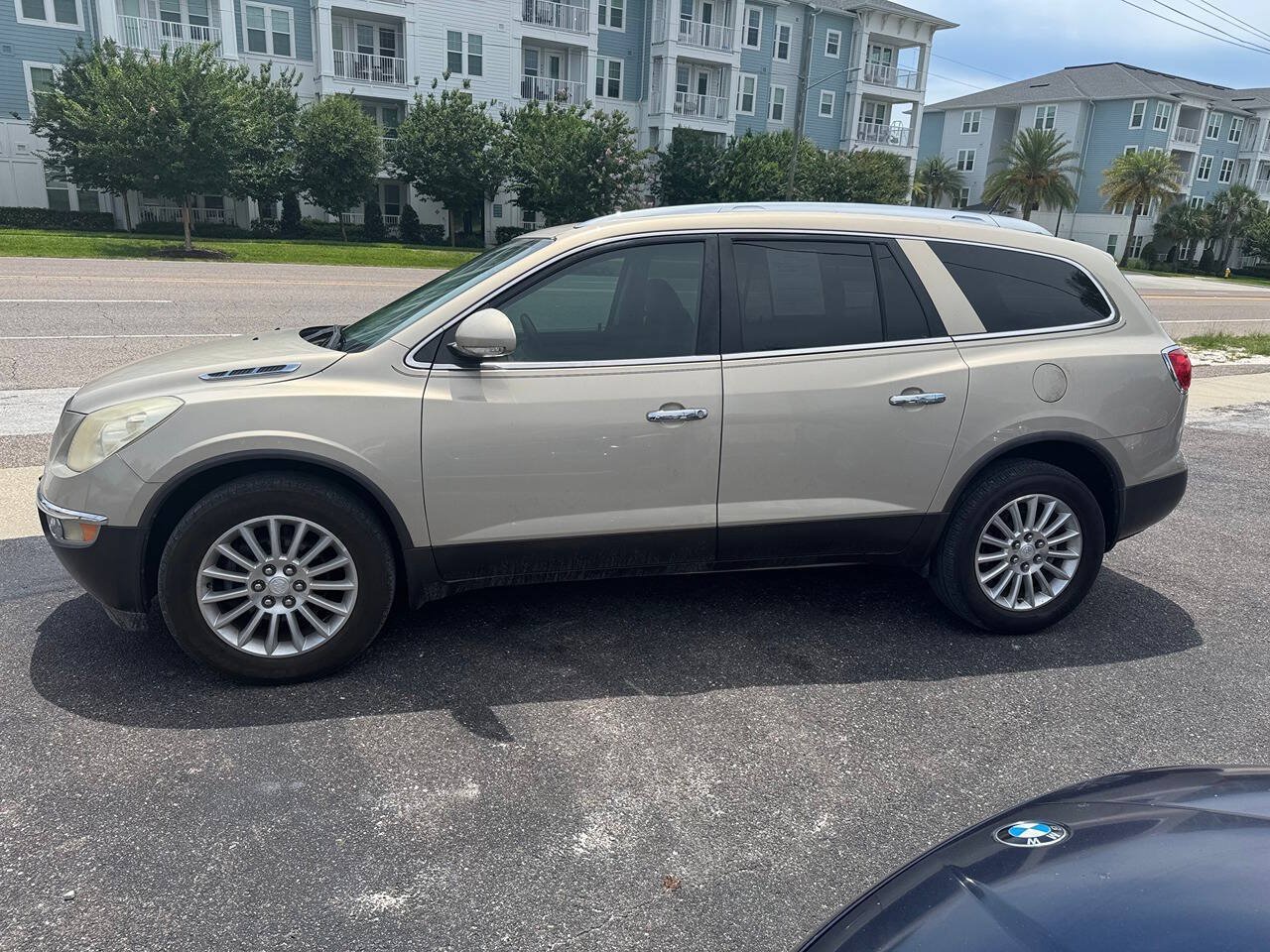 Used 2012 Buick Enclave Leather AWD/4WD image 5