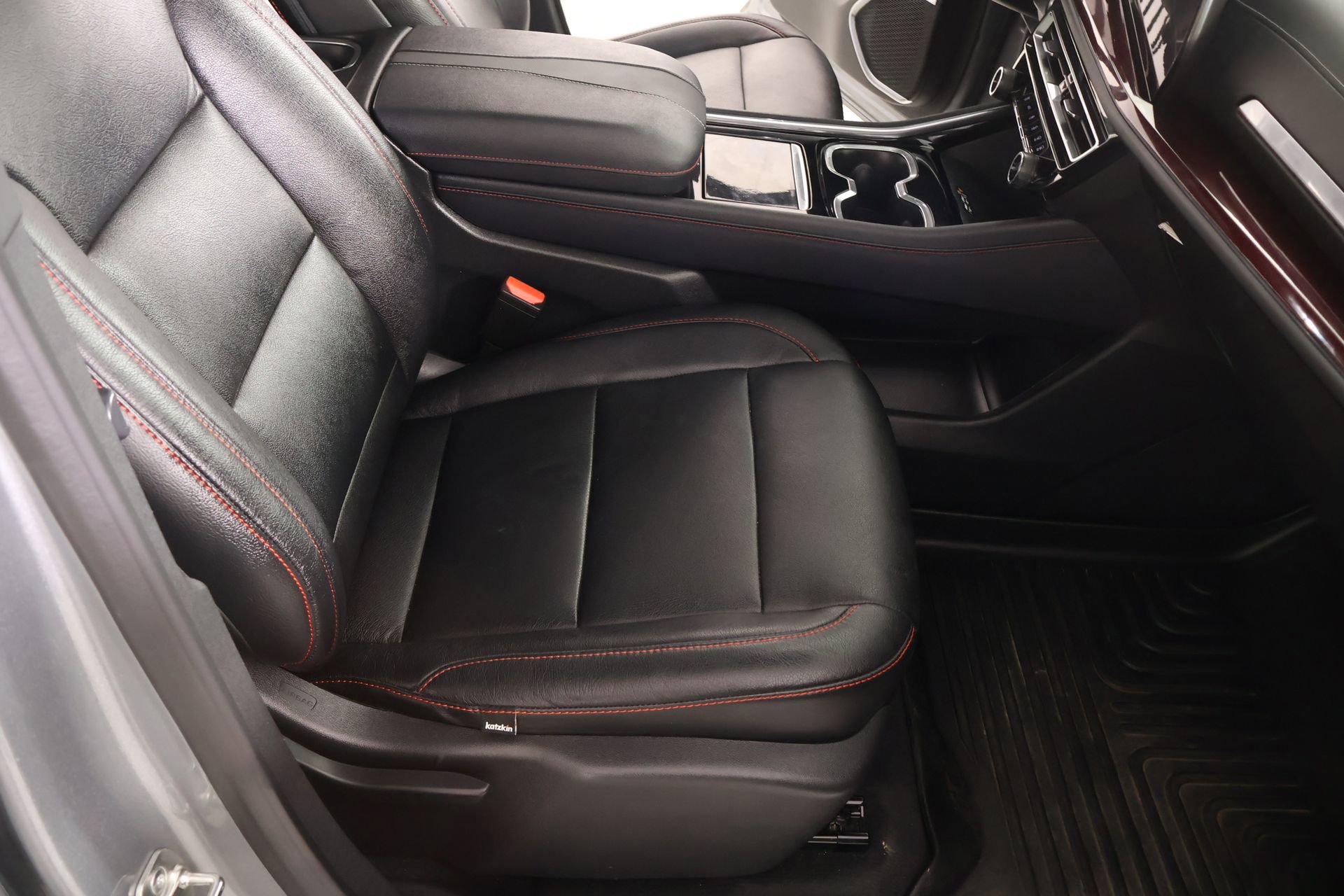 Used 2024 Chevrolet Traverse Z71 w/ Enhanced Driving Package image 14