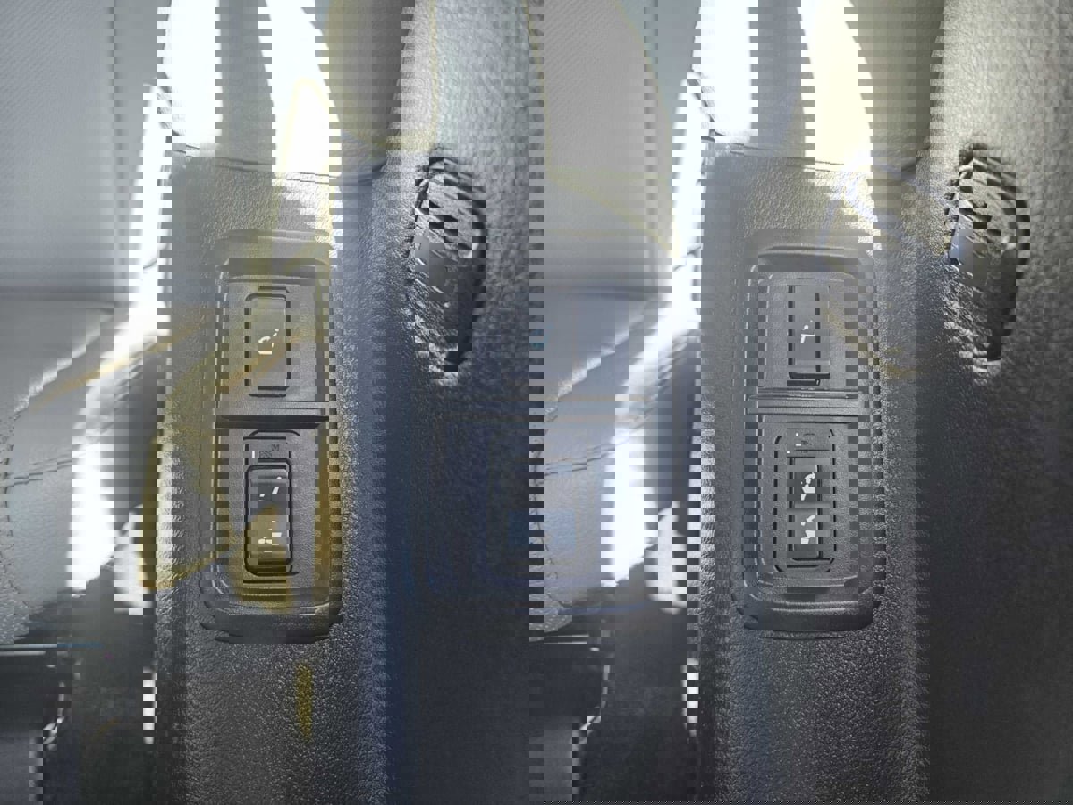 Used 2012 Toyota Sequoia Platinum image 33