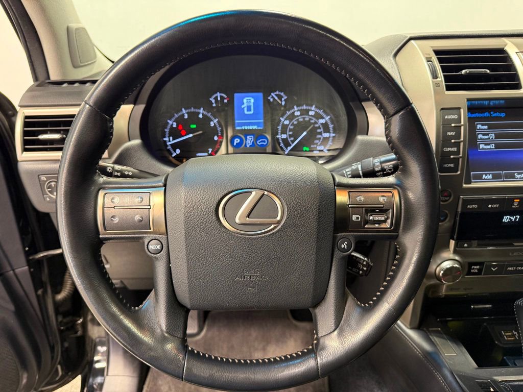 Used 2016 Lexus GX 460 w/ Navigation Package image 37