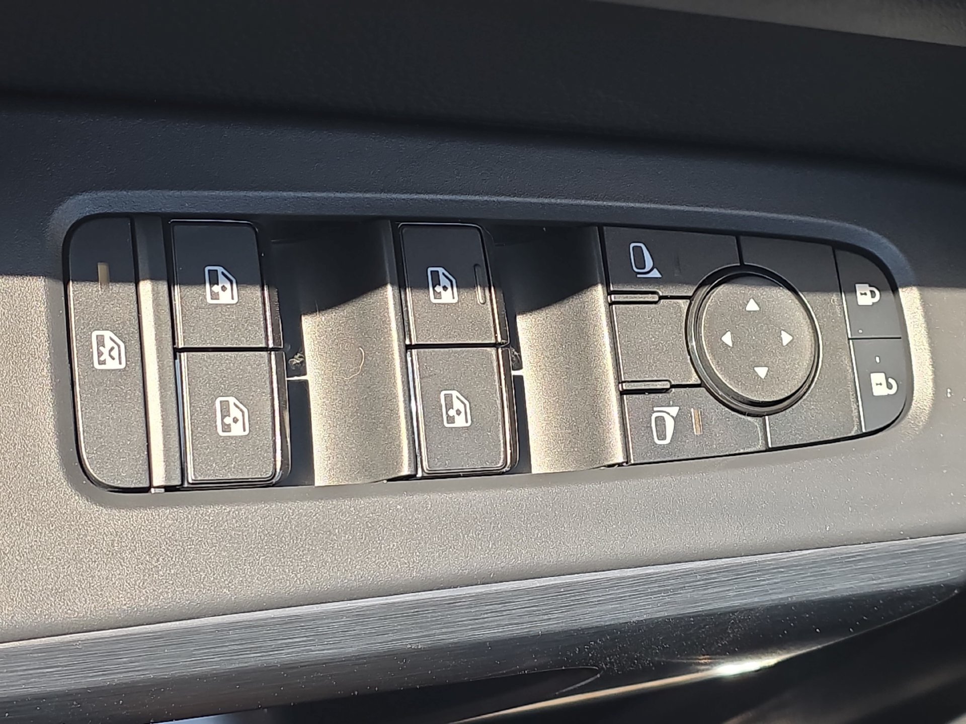 New 2026 Nissan Pathfinder Rock Creek w/ Rock Creek Premium Package AWD/4WD image 26