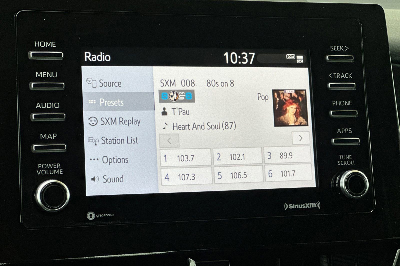 Used 2023 Toyota Camry SE image 18