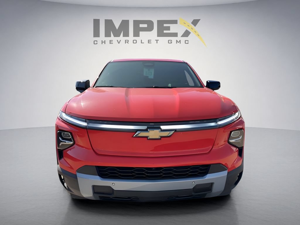 Used 2026 Chevrolet Silverado EV LT AWD/4WD image 6