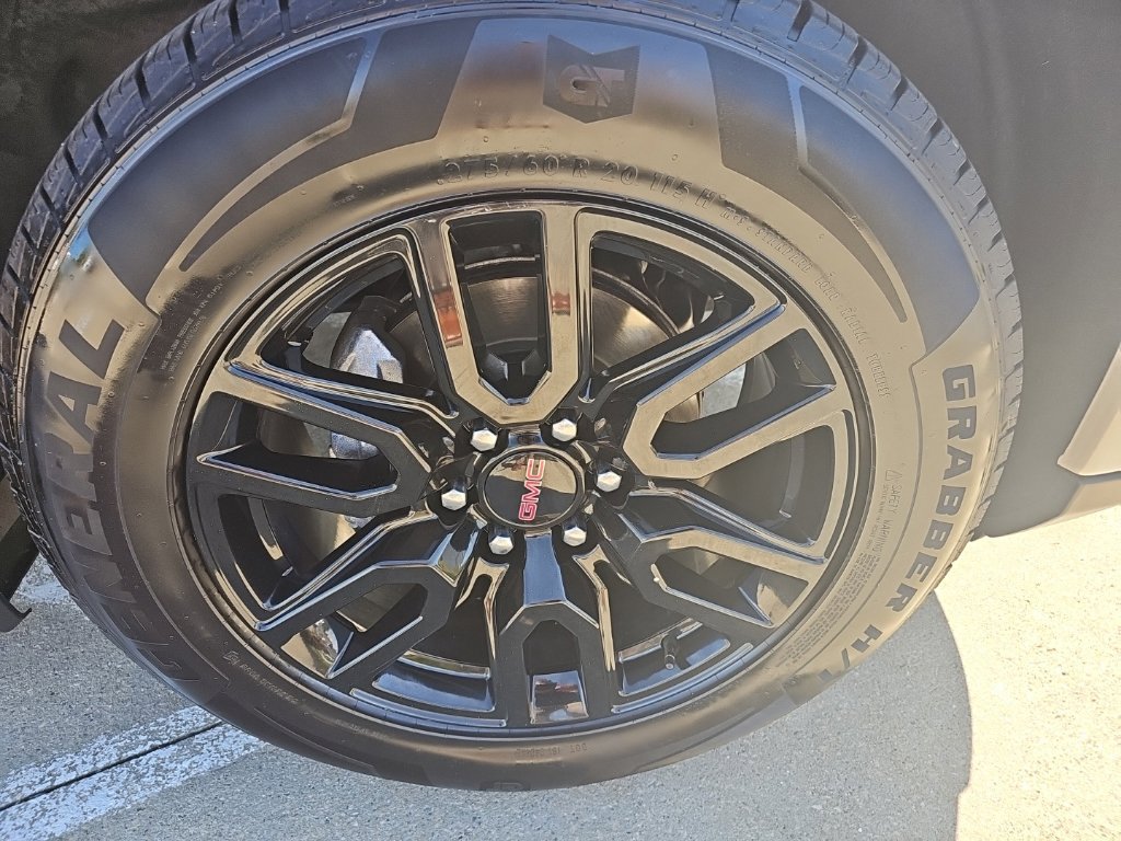 Used 2022 GMC Sierra 1500 Elevation AWD/4WD image 2