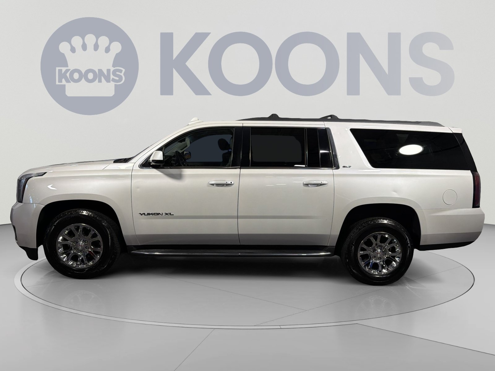 Used 2018 GMC Yukon XL SLT w/ Open Road Package AWD/4WD image 2