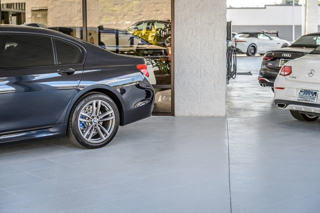 Used 2017 BMW 740i xDrive AWD/4WD image 65