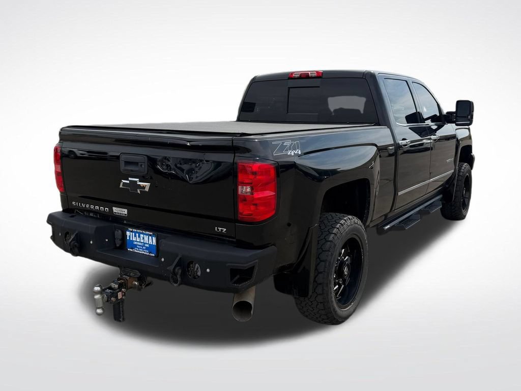 Used 2015 Chevrolet Silverado 2500 LTZ w/ Duramax Plus Package AWD/4WD image 6