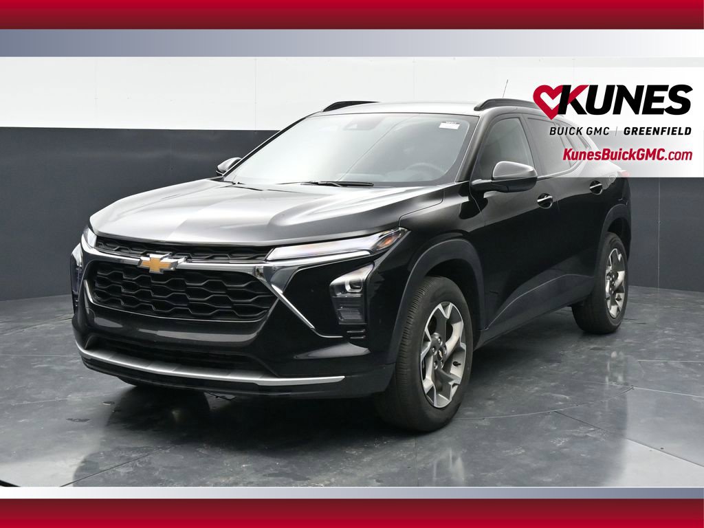 Used 2025 Chevrolet Trax LT w/ LT Convenience Package FWD image 6