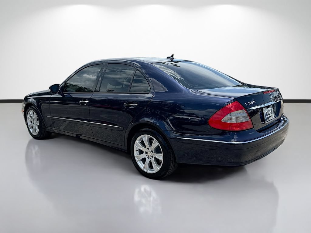 Used 2009 Mercedes-Benz E 350 Sedan image 5