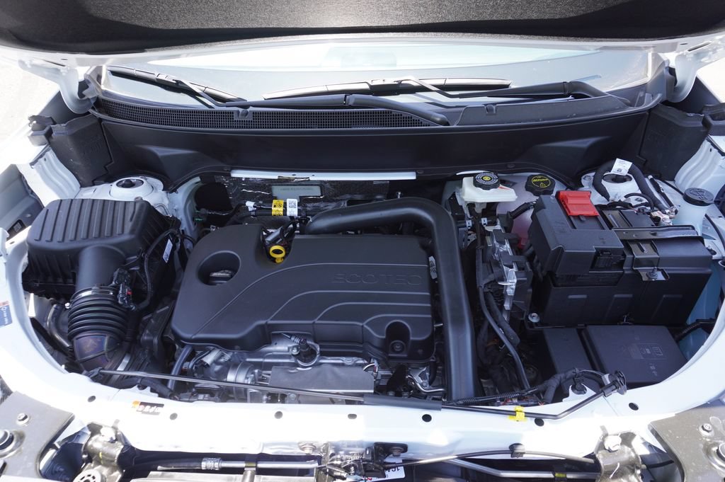 New 2026 GMC Terrain AT4 w/ Technology Package II AWD/4WD image 8