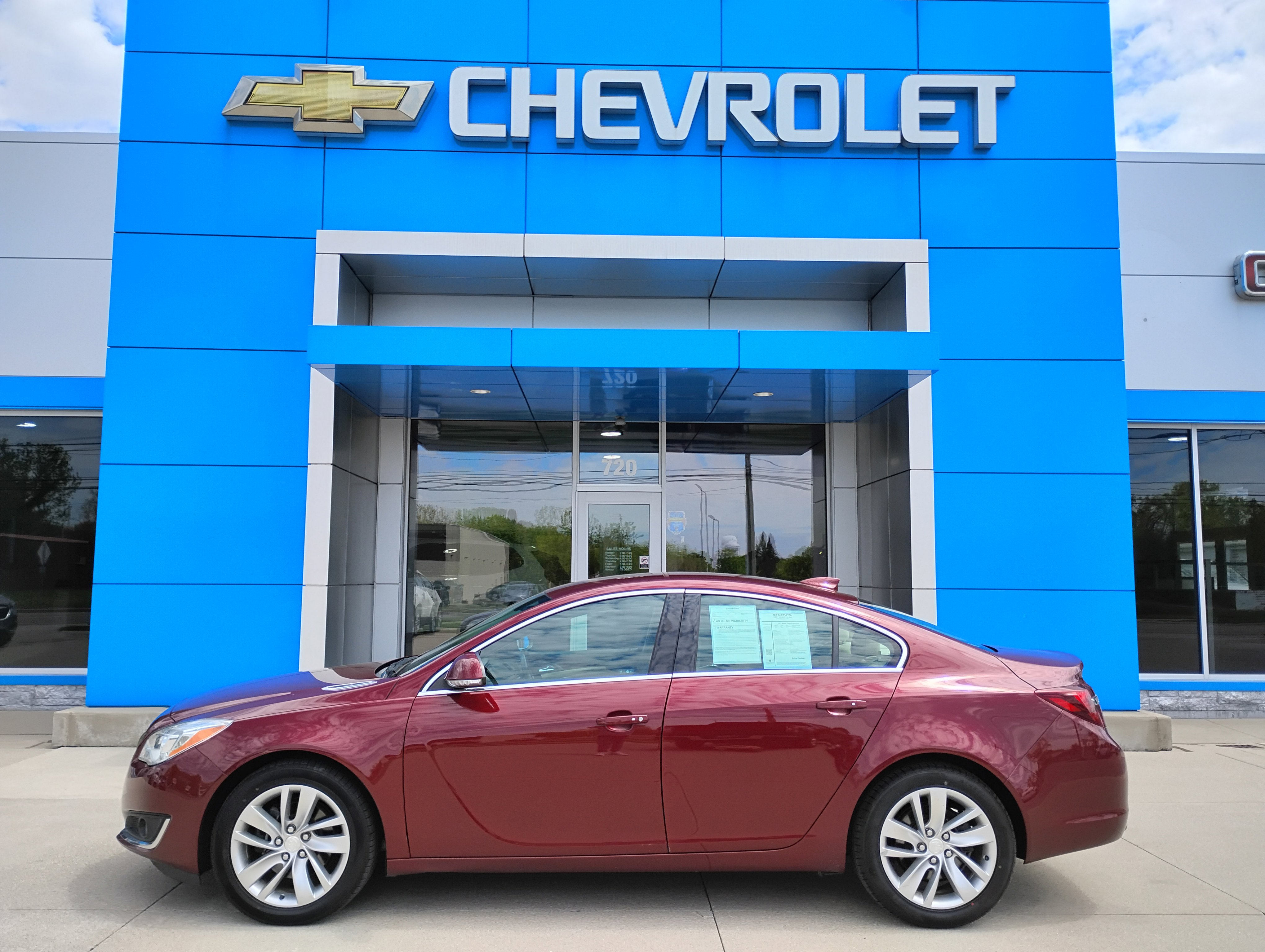 Used 2017 Buick Regal Premium FWD image 31