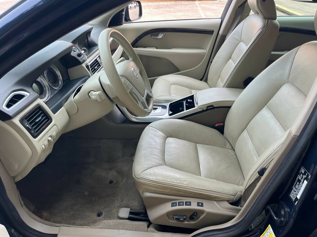 Used 2012 Volvo XC70 3.2 AWD/4WD image 25