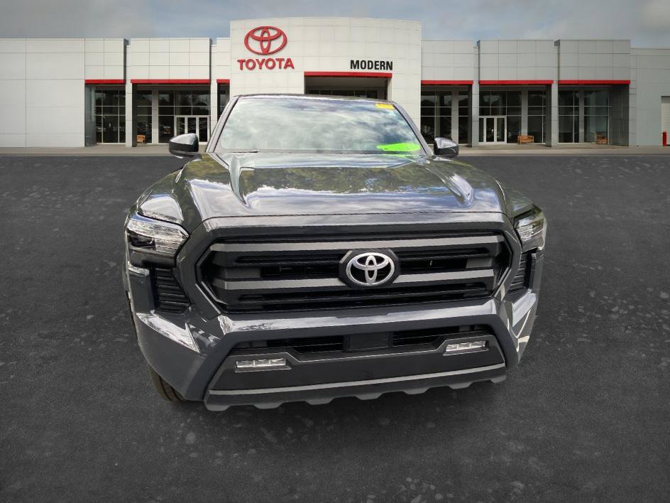 Used 2024 Toyota Tacoma SR5 RWD image 10