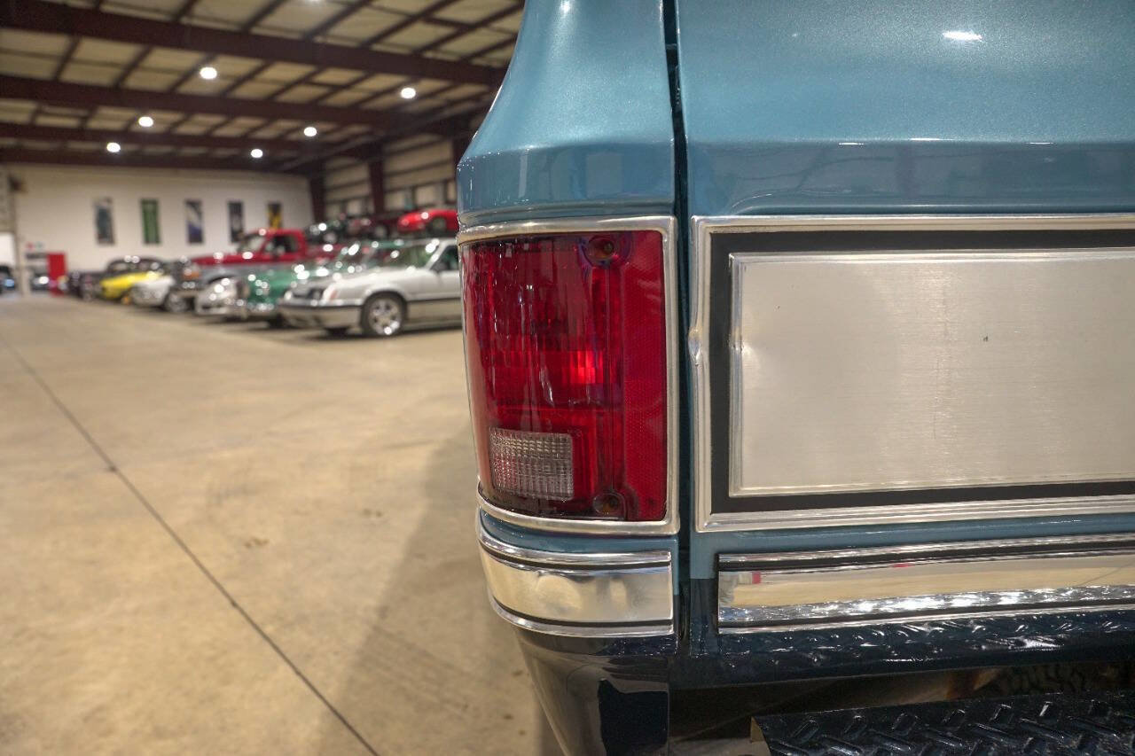 Used 1987 Chevrolet Silverado 1500 1500 RWD image 39