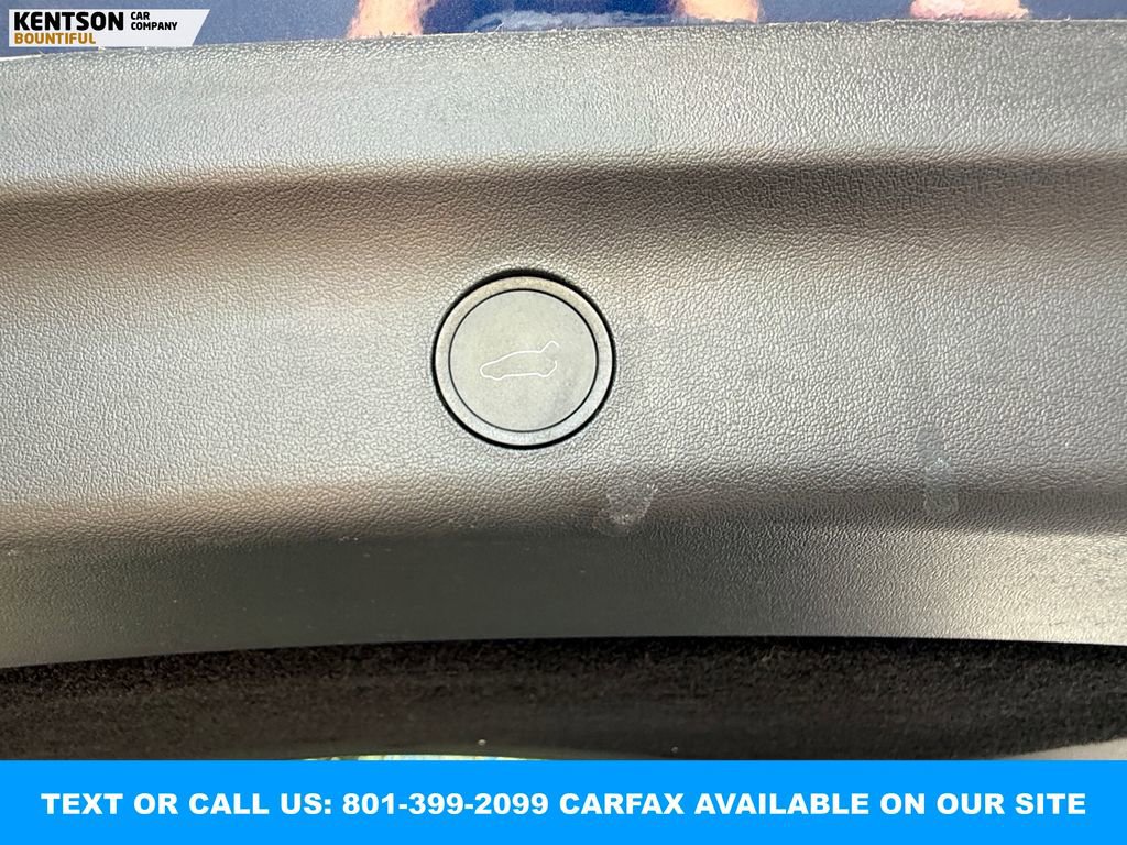 Used 2024 Tesla Model Y Long Range image 36