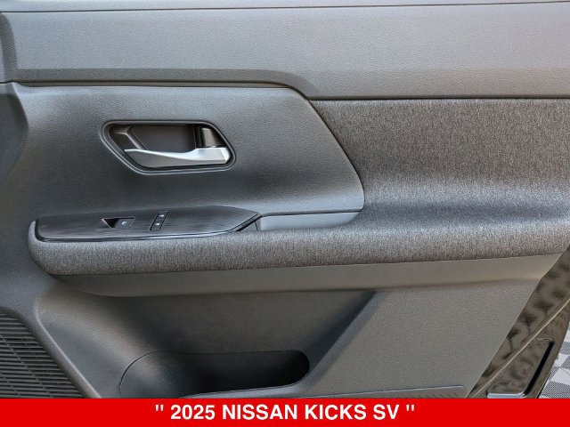 Certified 2025 Nissan Kicks SV w/ SV Premium Package AWD/4WD image 37