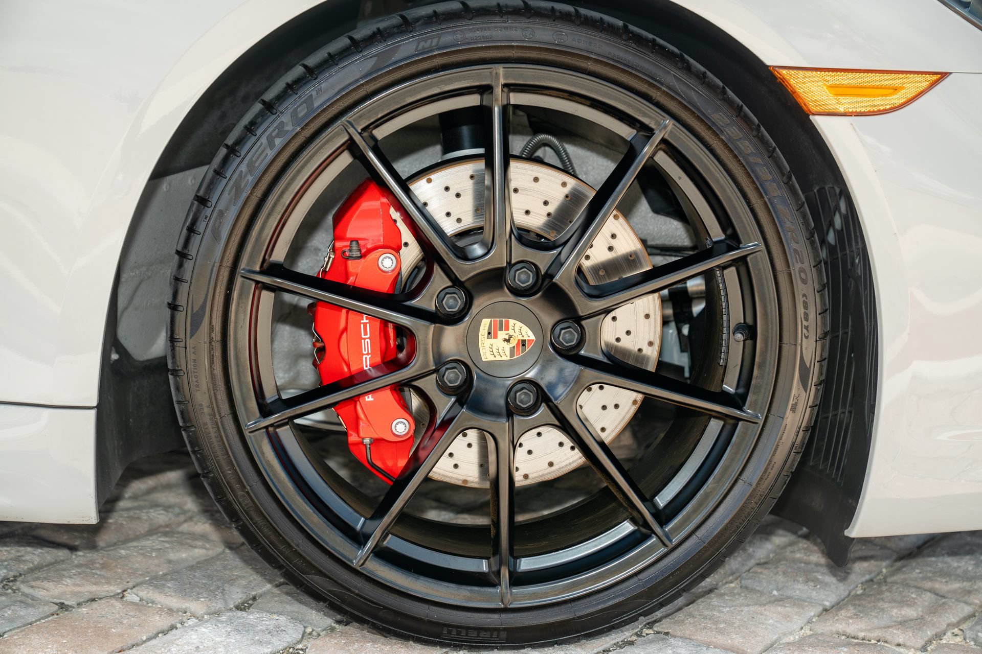 Used 2025 Porsche 718 Cayman GTS RWD image 31