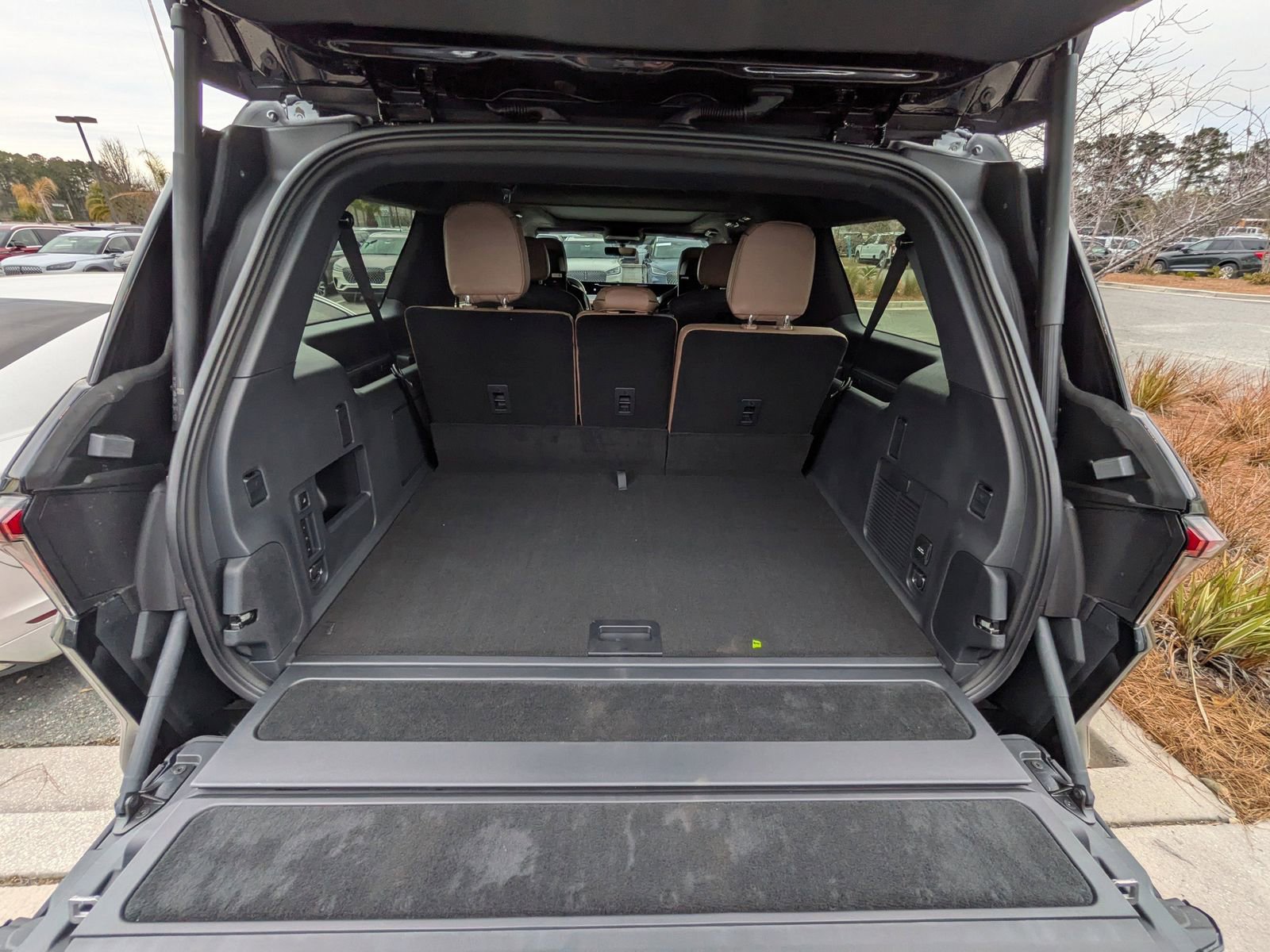 New 2026 Lincoln Navigator L Black Label image 14