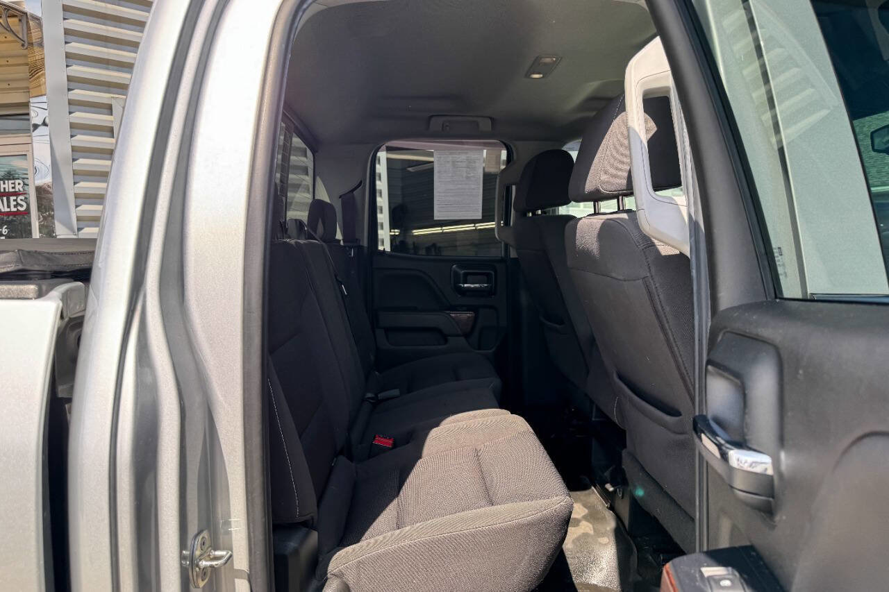 Used 2017 GMC Sierra 1500 SLE w/ SLE Value Package image 14