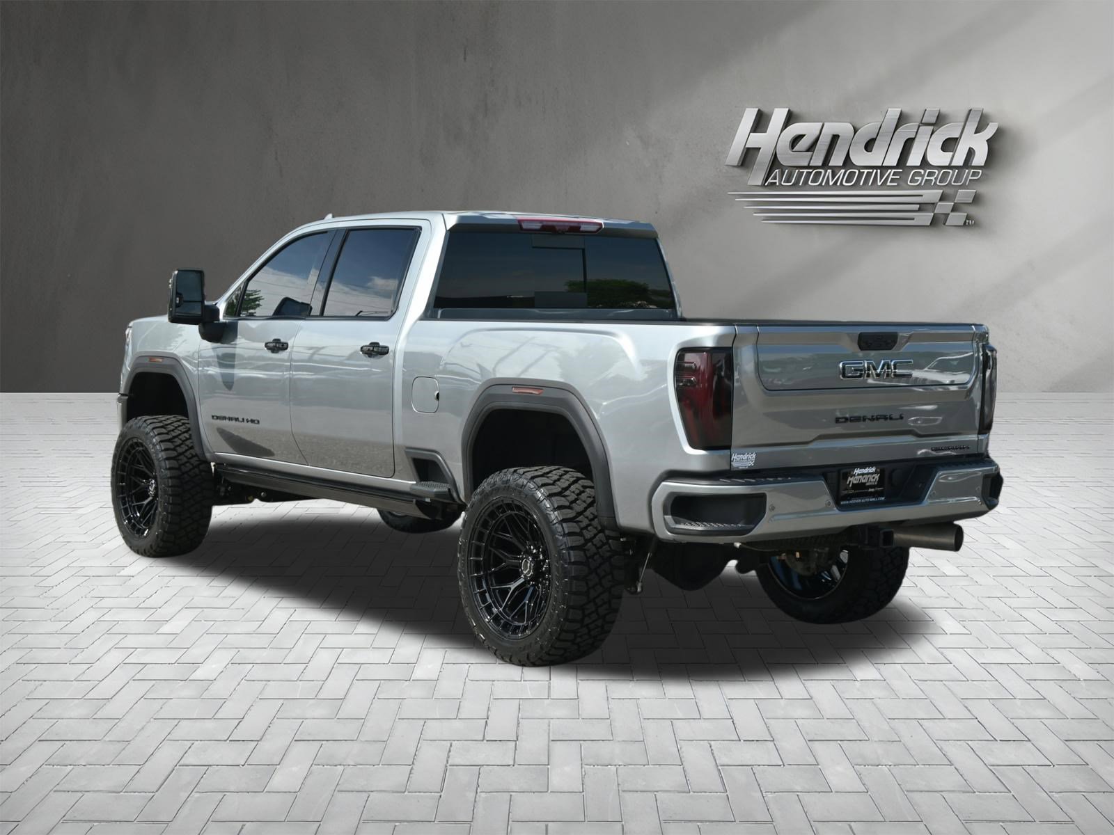 Used 2025 GMC Sierra 2500 Denali Ultimate AWD/4WD image 7