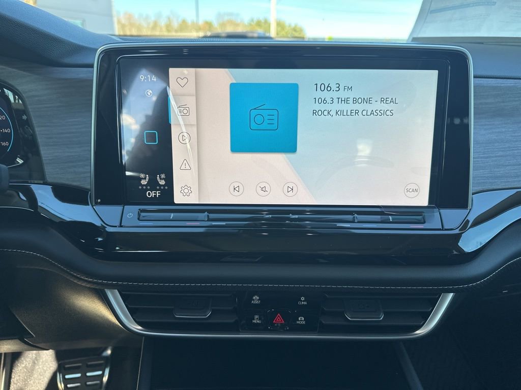 New 2026 Volkswagen Atlas SEL Premium R-Line image 16