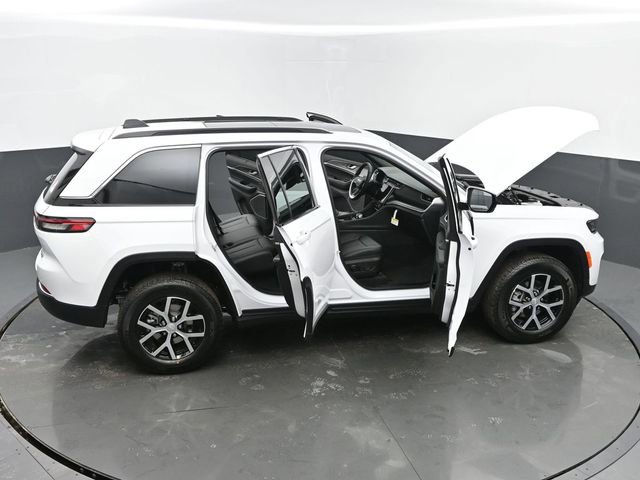 New 2025 Jeep Grand Cherokee Limited w/ Luxury Tech Group II image 65