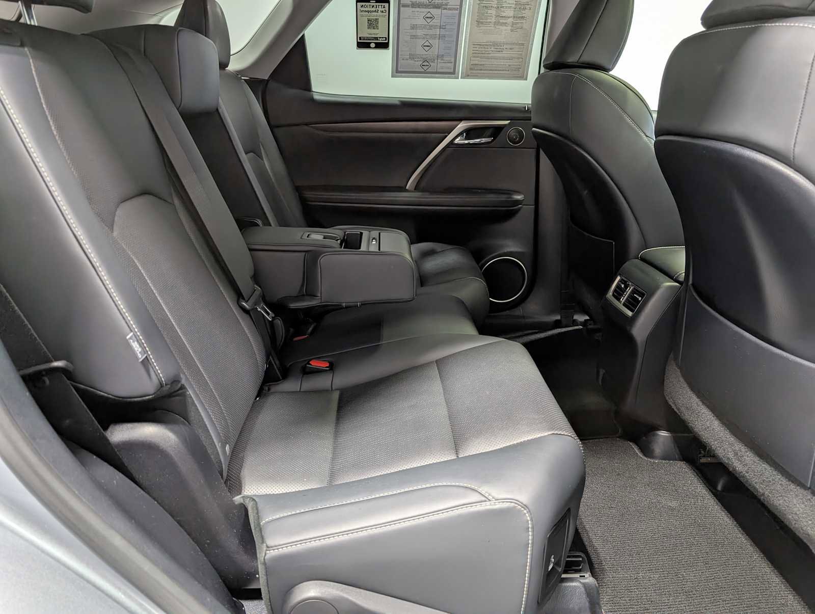 Used 2022 Lexus RX 350L Premium w/ Premium Package image 43