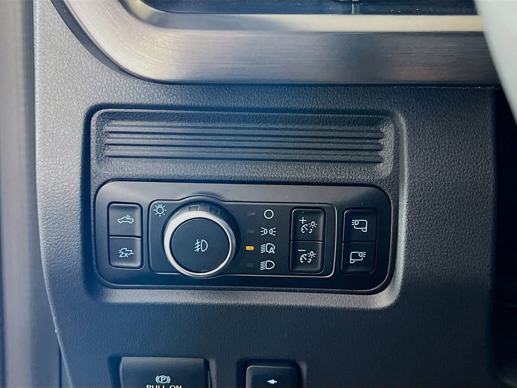 New 2026 Ford F250 Lariat w/ Lariat Premium Package image 19