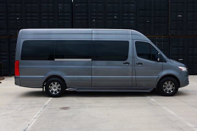 Used 2020 Mercedes-Benz Sprinter 2500 image 17