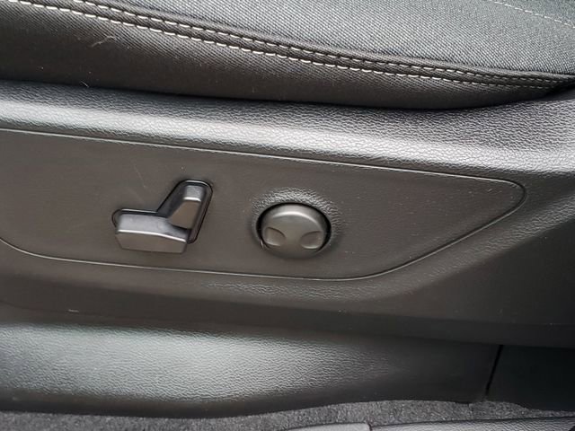 New 2026 RAM 1500 4x4 Crew Cab image 12