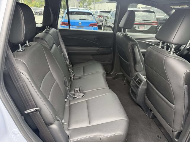 Used 2023 Honda Passport EX-L image 11