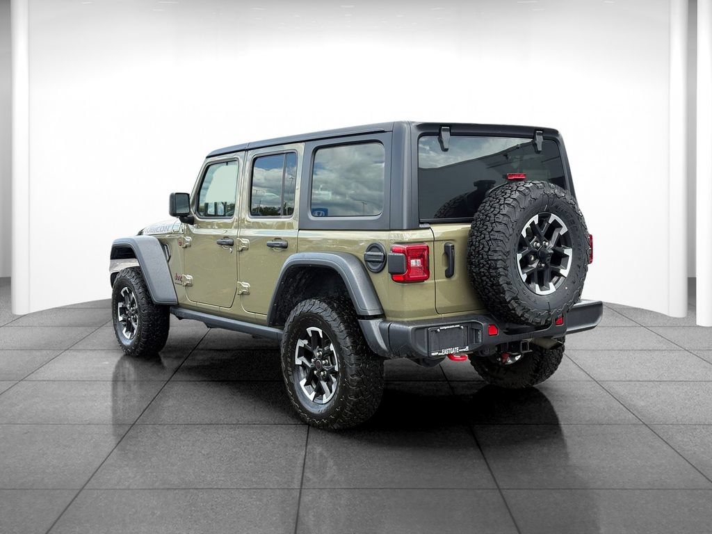 Used 2025 Jeep Wrangler Unlimited Rubicon AWD/4WD image 5