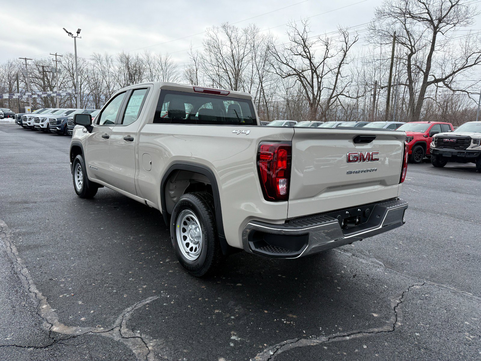 New 2026 GMC Sierra 1500 Pro image 3