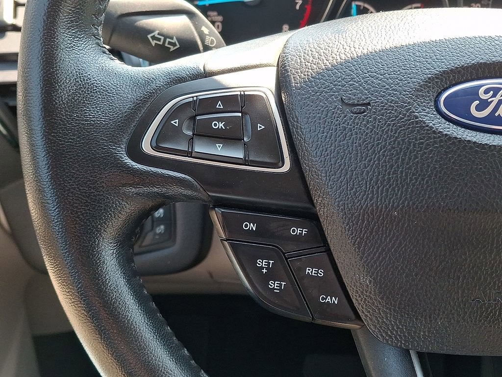 Used 2019 Ford Escape Titanium image 20