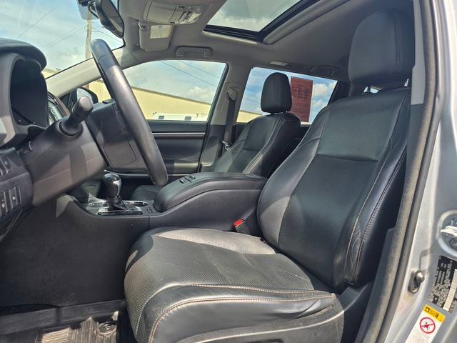 Used 2015 Toyota Highlander Limited AWD/4WD image 10