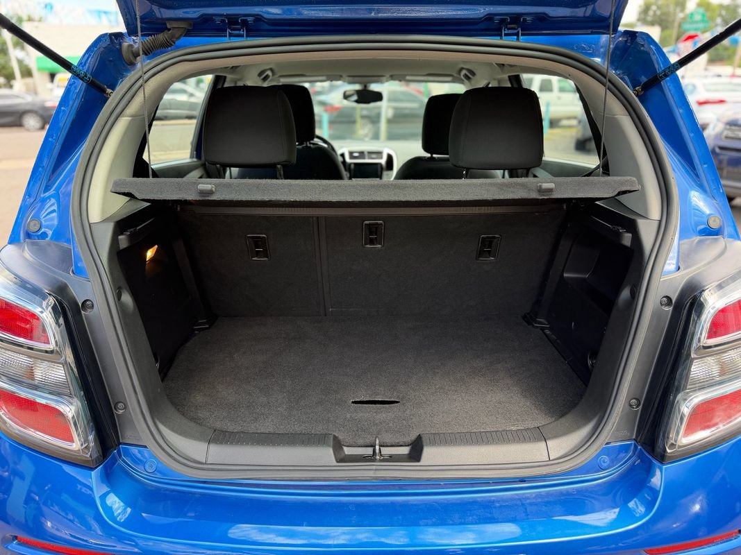 Used 2019 Chevrolet Sonic LT FWD image 8