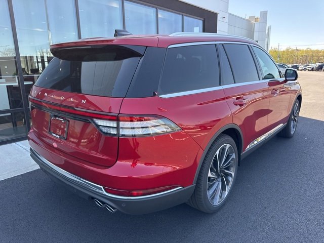 New 2025 Lincoln Aviator Reserve w/ Equipment Group 201A image 3