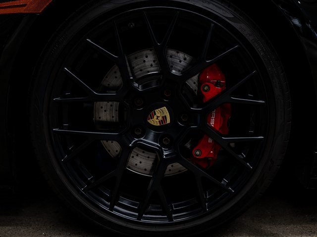 Used 2024 Porsche 911 Carrera 4S image 19