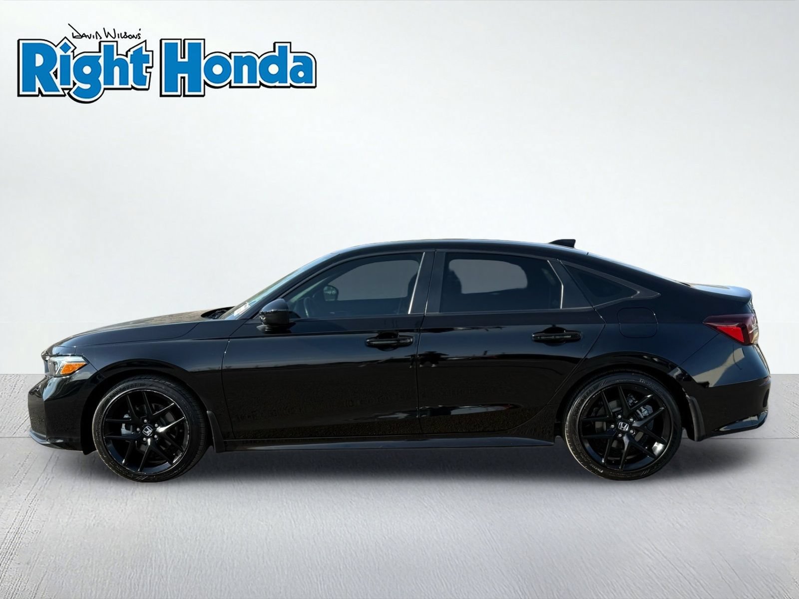 Used 2025 Honda Civic Sport image 3