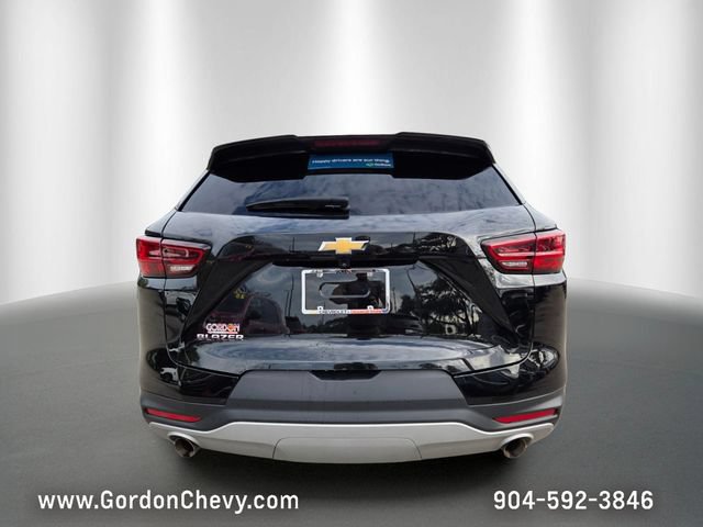 Certified 2025 Chevrolet Blazer LT FWD image 4