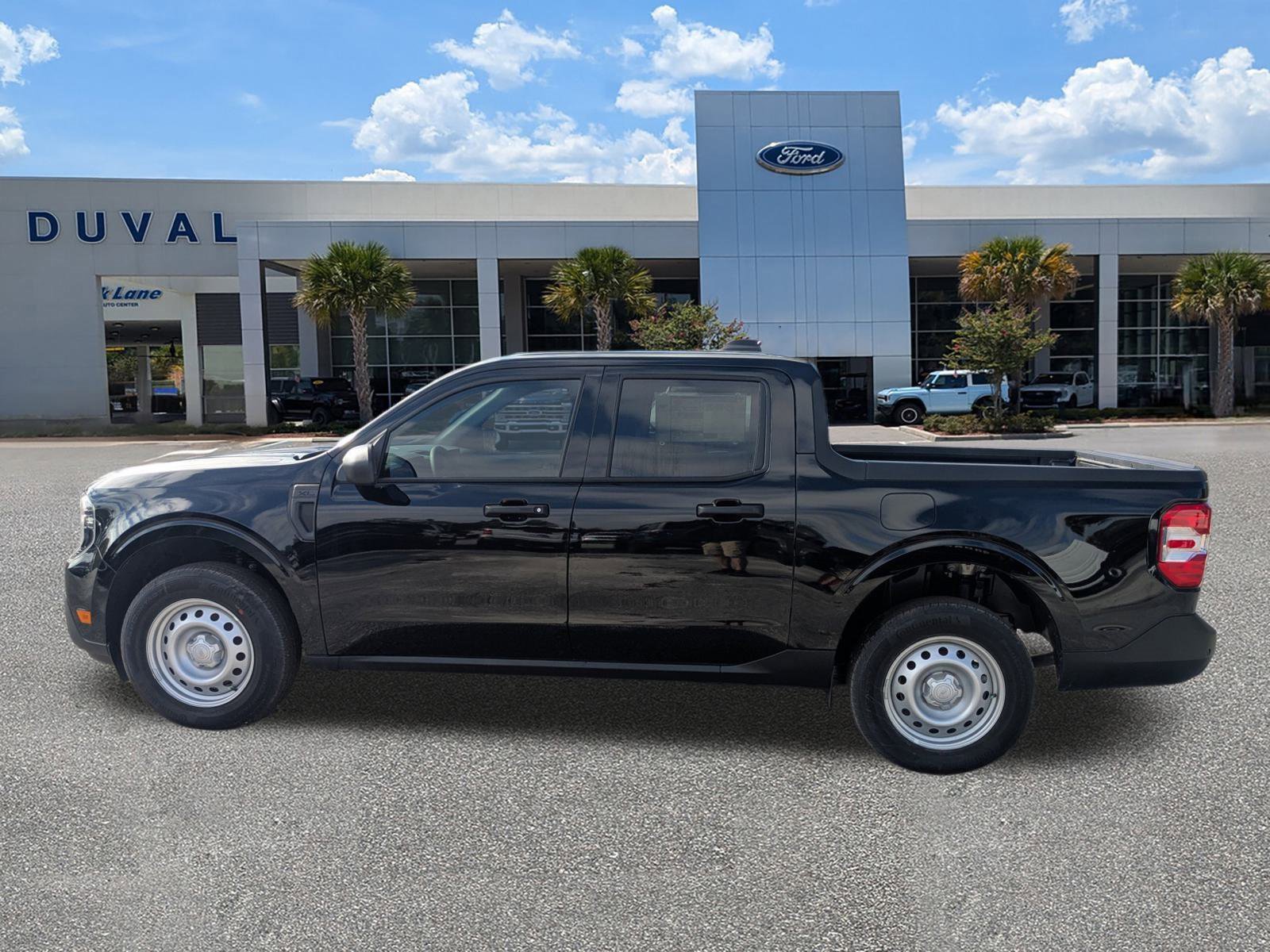 New 2025 Ford Maverick XL w/ Equipment Group 101A image 7