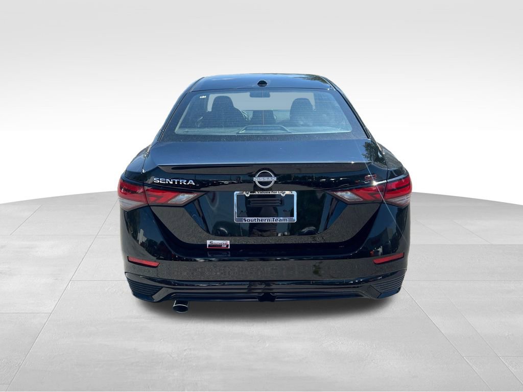 New 2025 Nissan Sentra SR w/ Trunk Package image 5